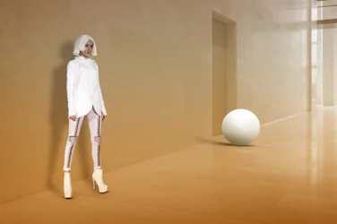 Chodba ve stylu futuristické ženy