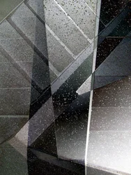 Geometrická abstraktní malba