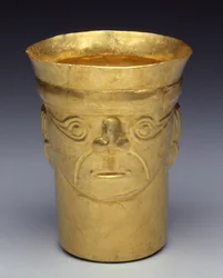Double-Faced Cup, 900-1100 (zlato)