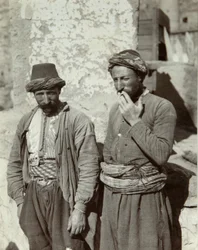 Arméni (černobílá fotografie)