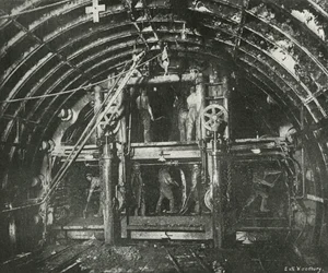 Řízení tunelu pro Waterloo a městskou železnici, c1897