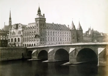 Conciergerie a Pont au Change, asi 1854 (foto)