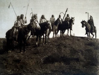 Američtí Indiáni: apsaroke válečník na koni