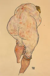 Ženský akt stahující punčochy, pohled zezadu, 1918.