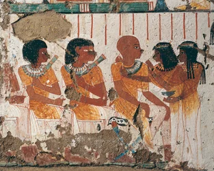 Egypt, West Thebes Assassif Necropolis, Tomb of Nenamon a Ipuki. Freska zobrazující nabídky náhrdelníků zesnulým. (Nová říše, dynastie XVIII)