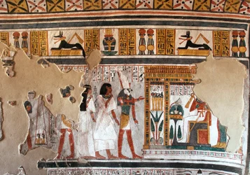 Egyptská antika: Horus vede Roye a jeho ženu k Osirisovi. Fragmenty fresky z Royovy hrobky (TT255). 18. dynastie. Ze západního břehu Luxoru, Egypt