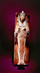 Obrázek krále na jeho pohřebním loži, z hrobky Tutanchamona (asi 1370-52 př.nl) Nová říše (dřevo) (viz také 149292)