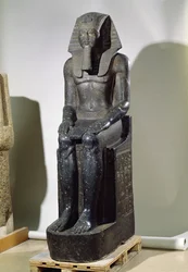 Socha Amenophis III (asi 1391-1353 př.nl) z Tanis, Nová říše (diorit)