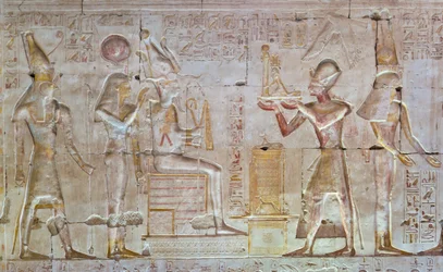 Värillinen kohokuvio, Seti I:n temppeli, Abydos, Egypti