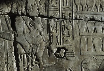 Reliéf, Amonův chrám, Luxor, starověké Théby (Seznam světového dědictví UNESCO)