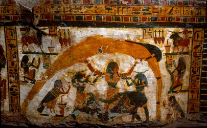 Egyptský starověk: sarkofág z malovaného dřeva od Boutehamona (Butehamona), královského písaře. Z Théb. 21. dynastie. 990-970 před naším letopočtem. Detail představující stvoření světa. Turín, Egyptské muzeum