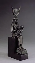 Bohyně Isis kojící nemluvně Hóra, Pozdní období (bronz)