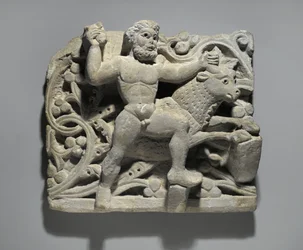 Heracles kovář Acheloos v podobě býka, z Oxyrhynchus, cca 300-500 (vápenec)