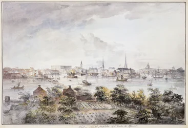Pohled na Stockholm z Kungsholmenu s královským palácem a Storkyrkan, Tyskakyrkan, Katarinakyrka a Riddarholmskyrkan,