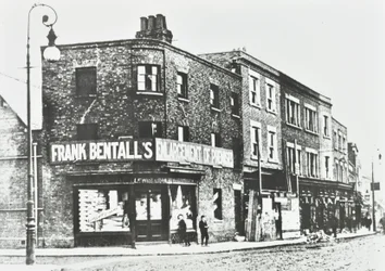 Bentalls, Clarence Street, Kingston: celkový pohled, 1890