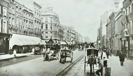 John Lewis, Oxford Street, Westminster LB: Pohled na východ od Oxford Circus, 1890
