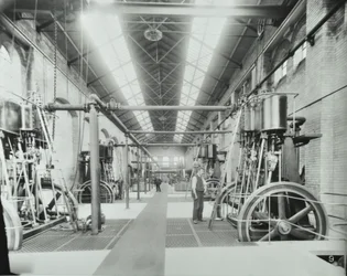Southern Outfall Sewer, Crossness: interiér strojovny, 1894