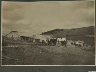 The Mess, pravděpodobně na tréninkové stanici Sound Ranging zřízené ve Vosges, 1915