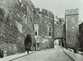 Tower of London, Tower Hill: Krvavá věž, 1890
