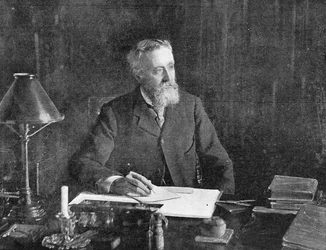 Správný Honza. Sir Michael Hicks-Beach, ilustrace z The Graphic, 19. července 1902