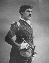 George Alexander , britský herec a divadelní manažer, jako Faust, 1887