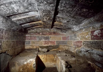 Etruská civilizace: uvnitř hrobky Francois v nekropoli Ponte Rotto, 4. století před naším letopočtem. Vulci, Itálie