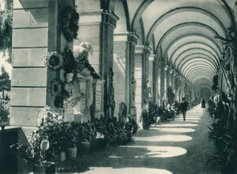 Monumentální hřbitov Staglieno, Janov, Itálie, 1927