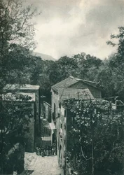 Úzká ulice, Capri, Itálie, 1927