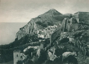Pohled na moře s Monte Solaro, Capri, Itálie, 1927