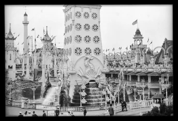 Luna Park, 1908 (dusičnan negativní)
