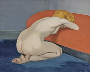 Nahá žena klečící před červenou pohovkou, 1915