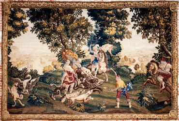 Palác (Hrad Eu). Muzeum (Louis-Philippe Museum of the Eu castle). Vlámský gobelín. Lov Silvia. 18. století. Rozměry 294 x 436 cm.