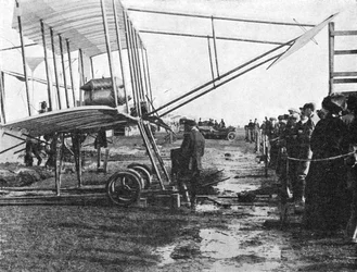 Henri Farman a jeho dvouplošník Gnome o výkonu 50 hp, Blackpool Aviation Meeting, Lancashire, 1909 1933.