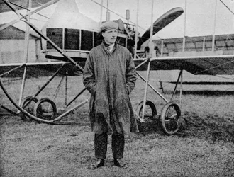 Letecký závod Londýn-Manchester: pan Jack Alcock a jeho dvouplošník Maurice Farman, 1914 1934