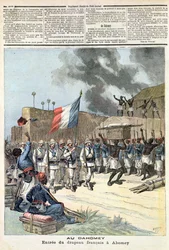 Francouzská vlajka vchází do Abomey, z „Le Petit Journal“, 10. prosince 1892