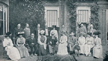Royal house party v The Grove, Watford, sídlo lorda Clarendona, v červenci 1909 1911
