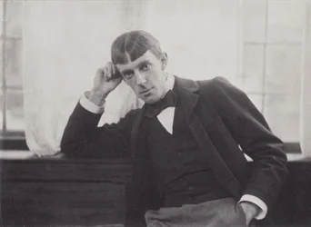 Portrétní fotografie Aubrey Beardsley (1872-98) od Fredericka Evanse (1853-1943)