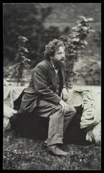 Portrétní fotografie Williama Morrise (1834-96) od Fredericka Hollyera (1837-1933) (sépiová fotografie)