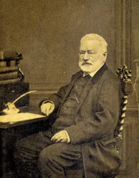 Portrét Victora Huga v roce 1872.