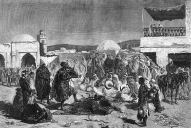 Zaklínač hadů na Souk Square v Beja v Tunisku