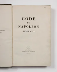 Kód Napoleona Velikého, otevřený na titulní straně, vydáno Florence, Molini, Landi et Cie, 1809