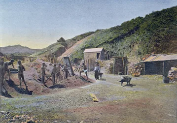 Niklové doly na východním pobřeží Nové Kaledonie, vyryté Gillotem, kolem roku 1900