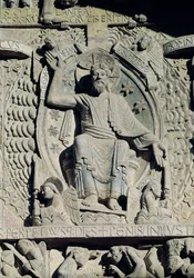 Reliéf zobrazující Krista ve slávě, detail z Posledního soudu na tympanonu, kolem roku 1140