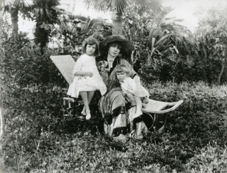 Sarah Bernhardt, 1890, 1890