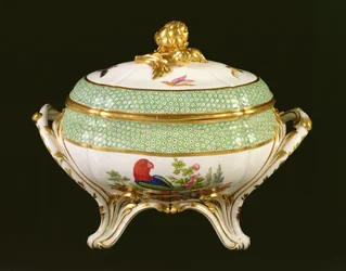 Sevres tureen ze služby Eden, malíři značka Pierre-Joseph Rosset, 1788 (porcelán)