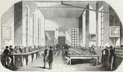 Třídění dopisů z Paříže - rytina do „“ Tableau-de-Paris““ od Edmonda Texiera 1852