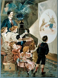 Kouzelná lucerna v rodině Děti se dívají na obrazovku kouzelné lucerny, 20. století (chromolitografie)