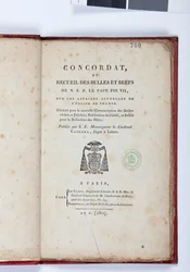Titulní strana Concordat et Recueil des Bulles et Briefs de N. S. P. le Pape Pius VII, vydané Giovanni Battista Caprara, Paříž, Chez Le Clers, 1802 (tištěný papír)
