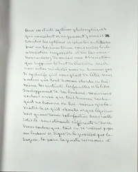 Rukopisná stránka z „Pantheon des Illustrations francaises au XIXe siecle“ (pero a inkoust na papíře)