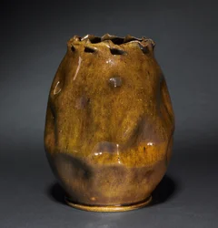 Váza, cca 1900 (kamenina)